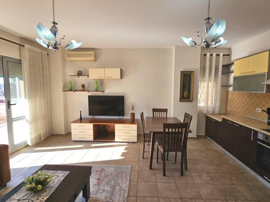 Central Apartment Tirana Kültér fotó